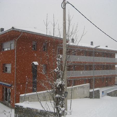 La Faiada Apartment El Pont de Suert Bagian luar foto