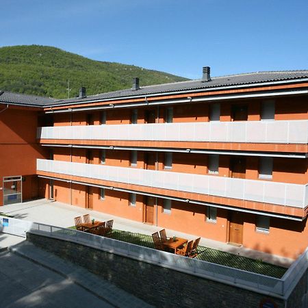 La Faiada Apartment El Pont de Suert Bagian luar foto