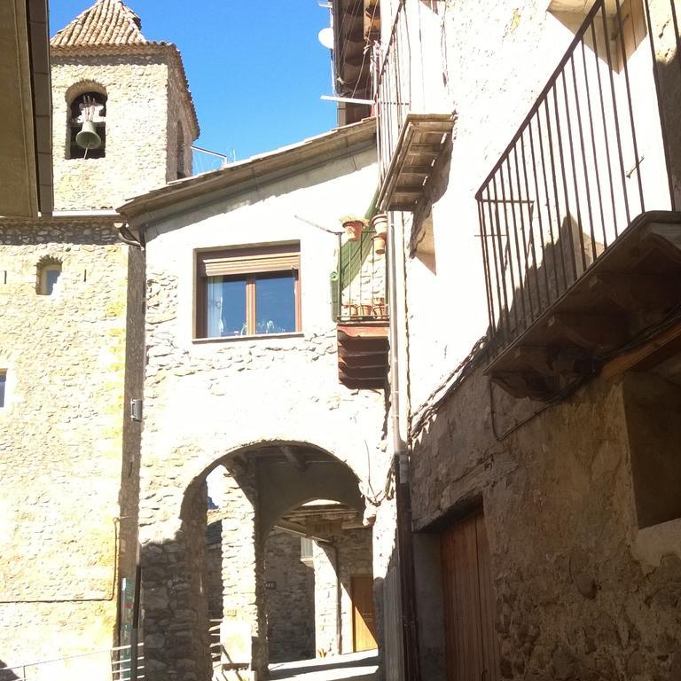 La Faiada Apartment El Pont de Suert Bagian luar foto