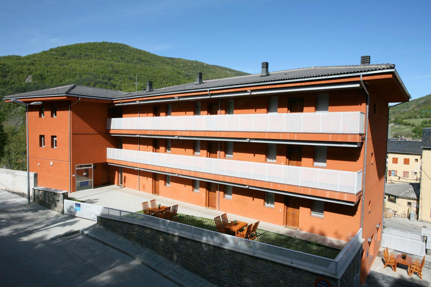 La Faiada Apartment El Pont de Suert Bagian luar foto