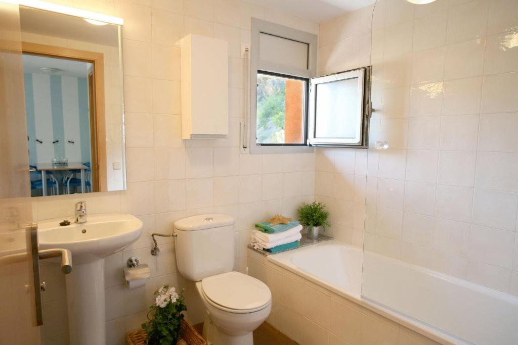 La Faiada Apartment El Pont de Suert Ruang foto